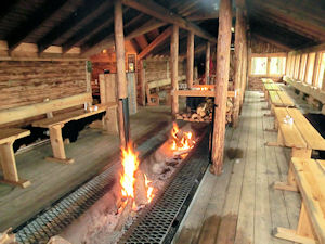 Langhuset p BirkHusky